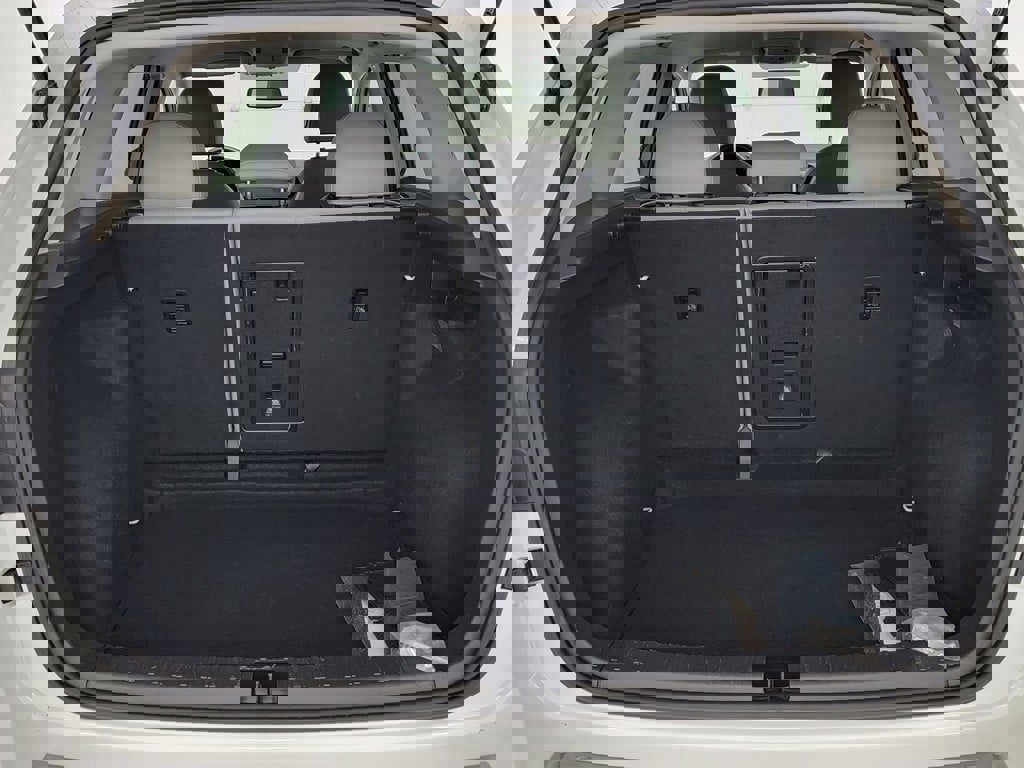 Used 2022 Volkswagen Taos SE image 29