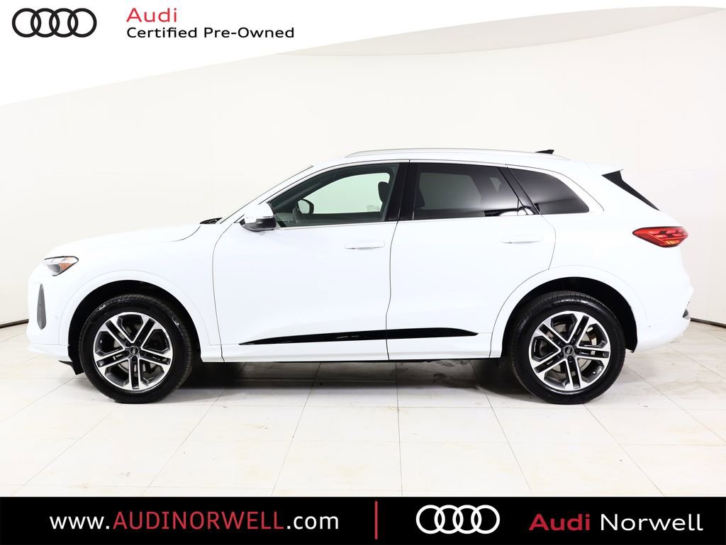 Certified 2025 Audi Q5 Premium w/ Convenience Package AWD/4WD image 13
