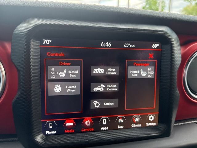 Used 2021 Jeep Wrangler Rubicon AWD/4WD image 34