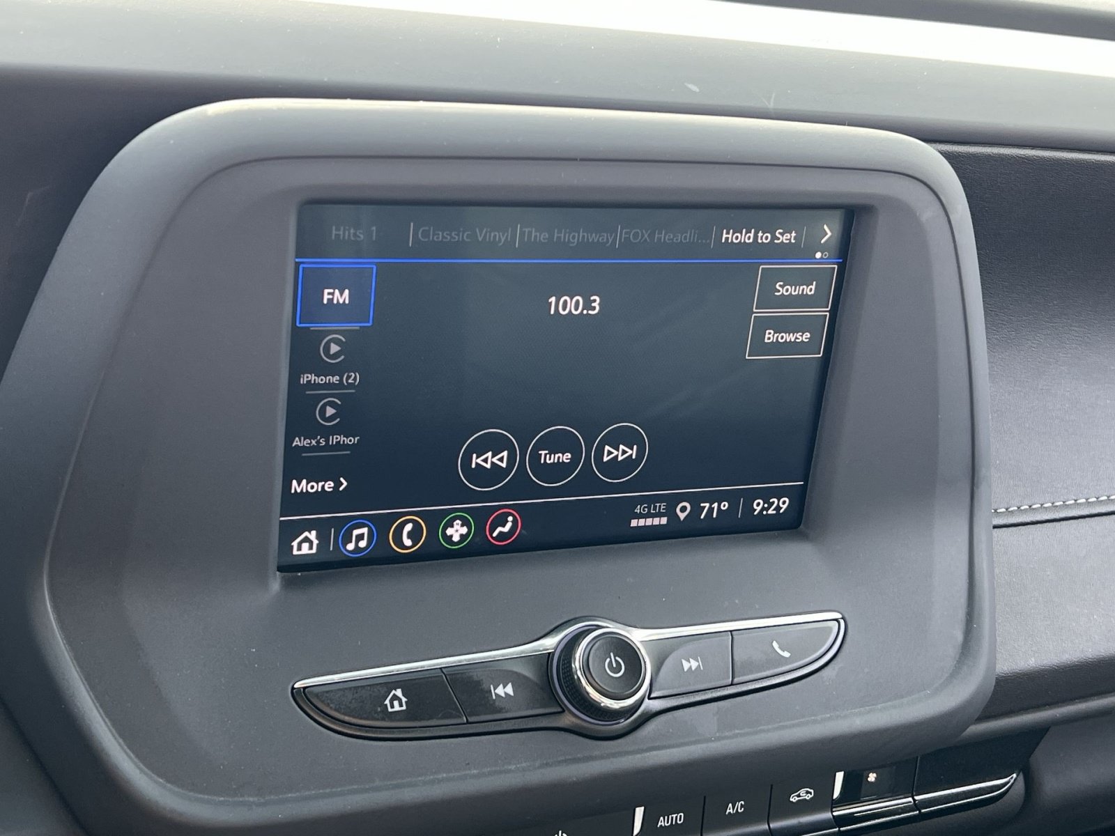 Used 2023 Chevrolet Camaro LT RWD image 18