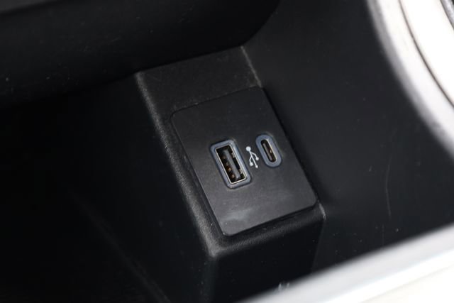 Used 2022 Ford Edge SEL image 24