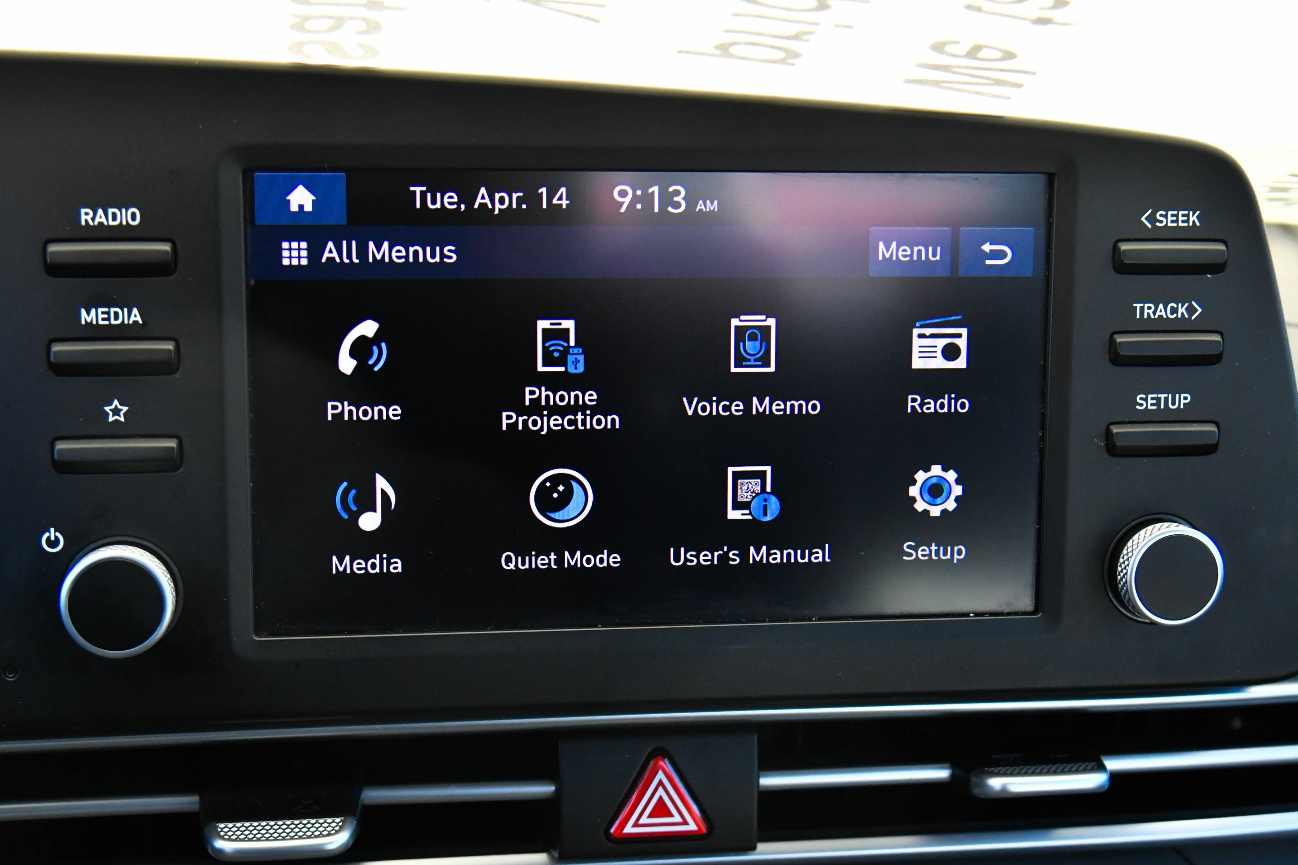 Used 2024 Hyundai Elantra SE FWD image 22