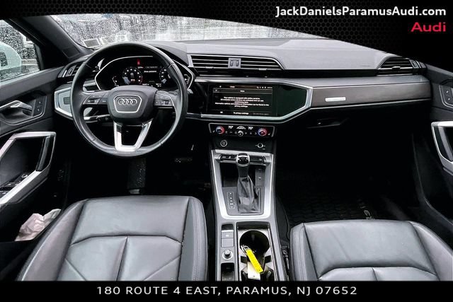 Used 2023 Audi Q3 2.0T Premium w/ Convenience Package AWD/4WD image 13