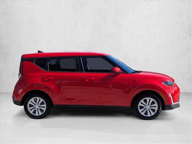 Used 2024 Kia Soul LX image 4