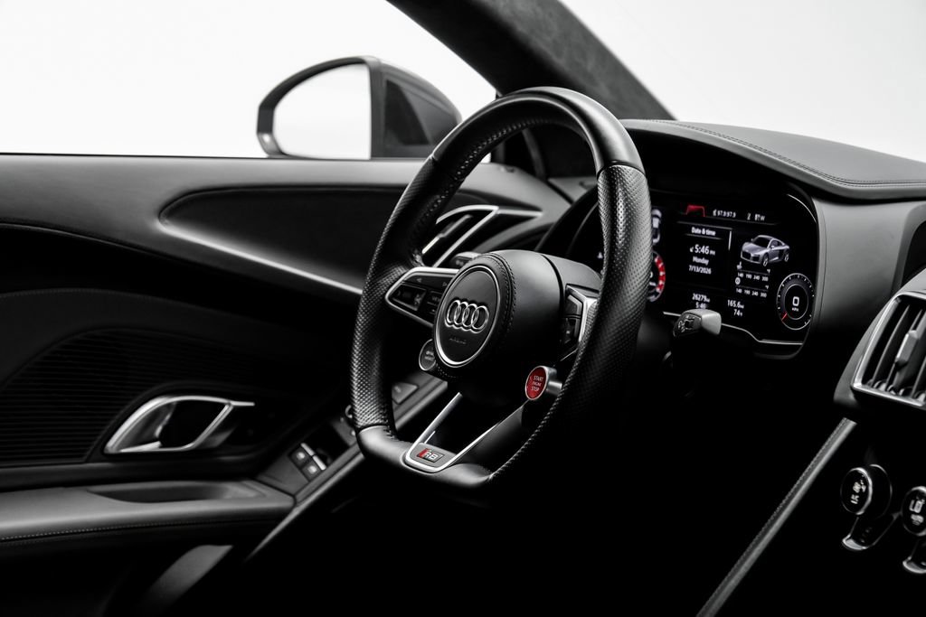 Used 2018 Audi R8 V10 AWD/4WD image 16