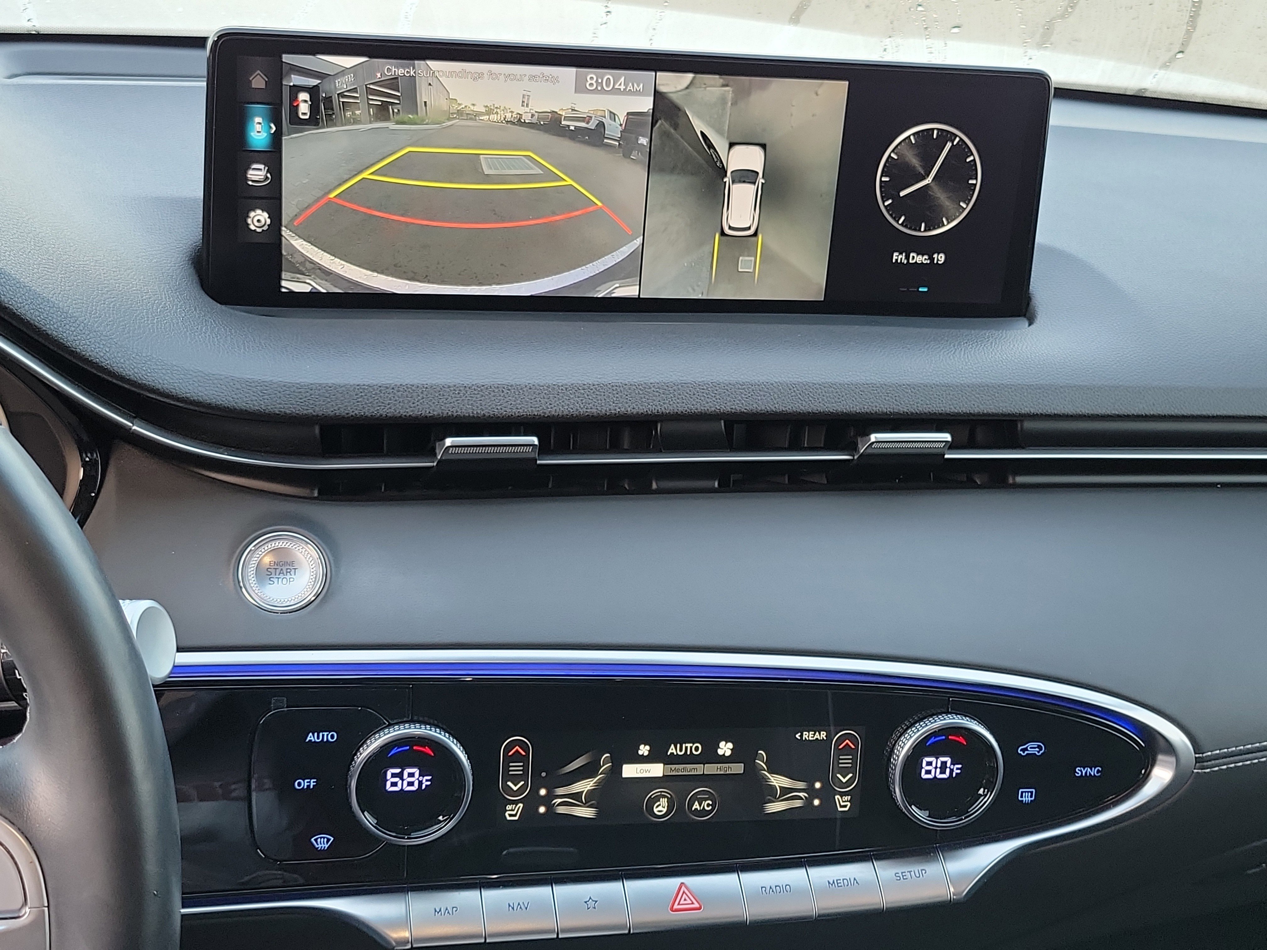 Certified 2024 Genesis GV70 2.5T w/ Advanced Package image 12