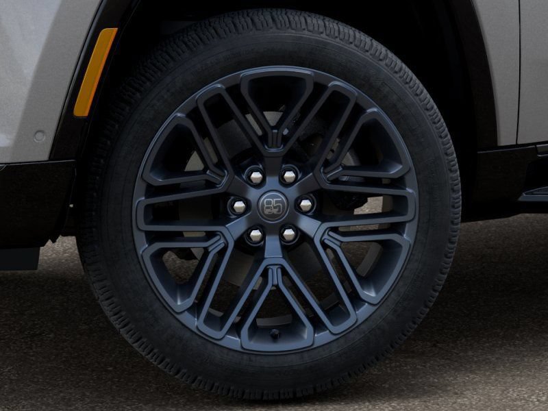 New 2026 Jeep Grand Wagoneer 4WD image 8