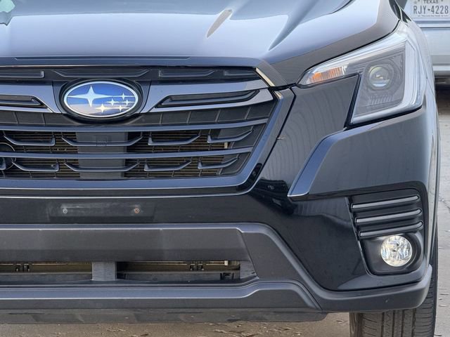 Used 2023 Subaru Forester Limited image 9