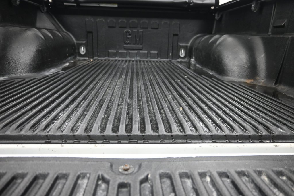 Used 2011 Chevrolet Colorado LT AWD/4WD image 11
