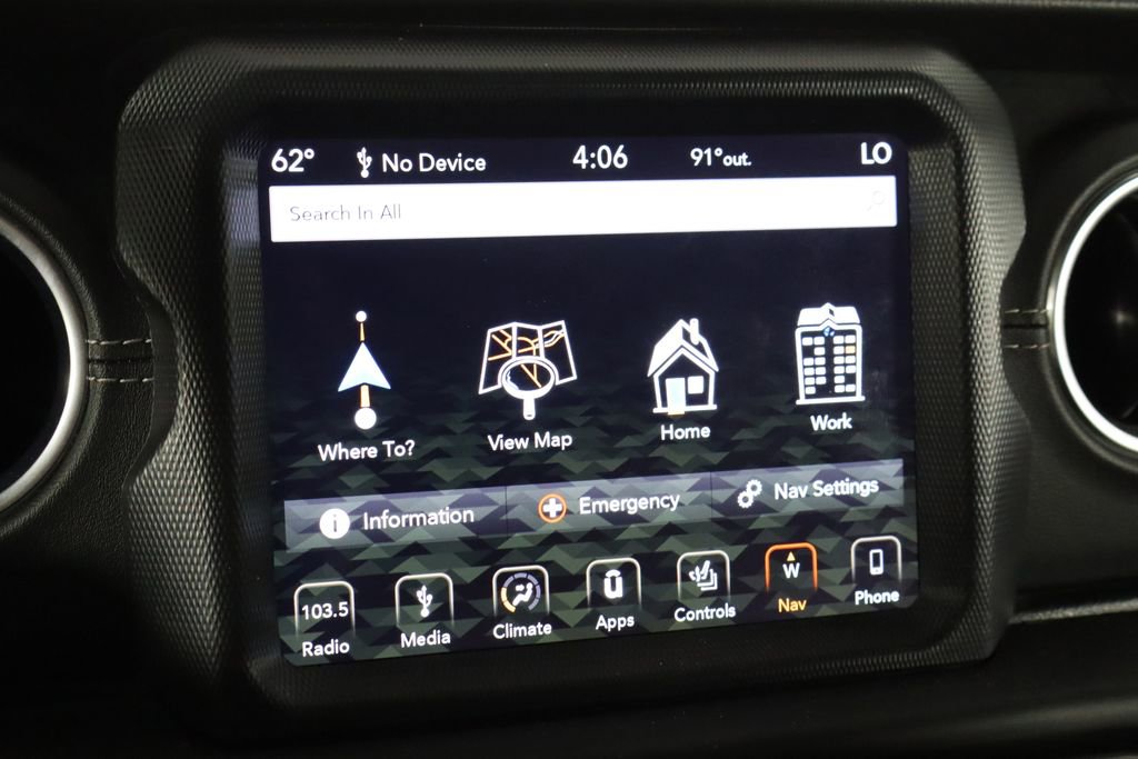 Used 2018 Jeep Wrangler Unlimited Sahara image 35