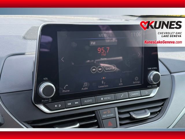 Used 2024 Nissan Altima 2.5 SR FWD image 28