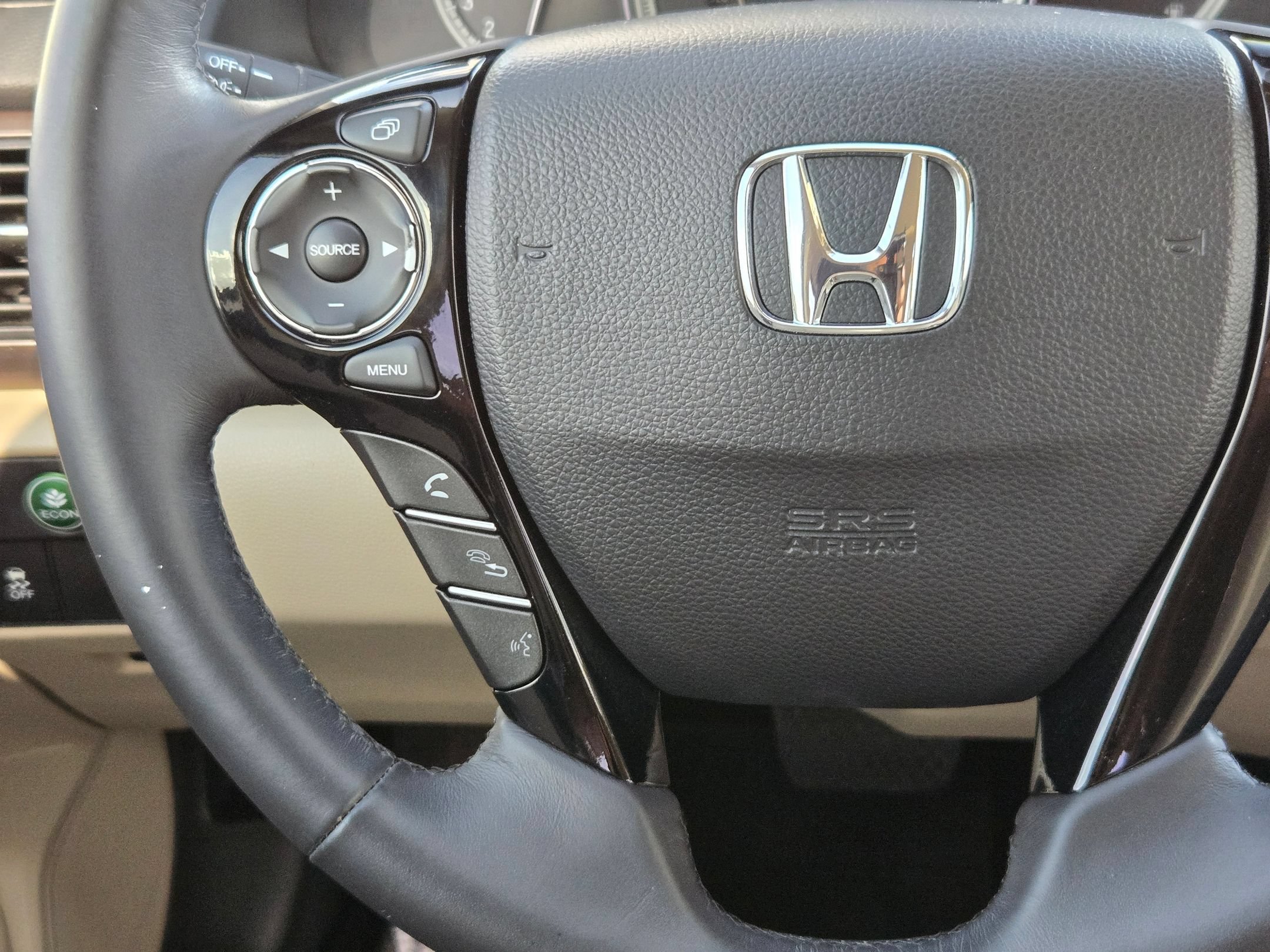 Used 2017 Honda Accord EX-L image 21