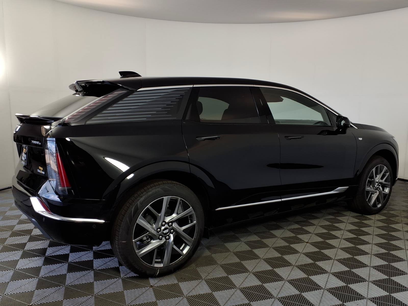 New 2026 Cadillac Optiq Luxury 1 AWD/4WD image 9