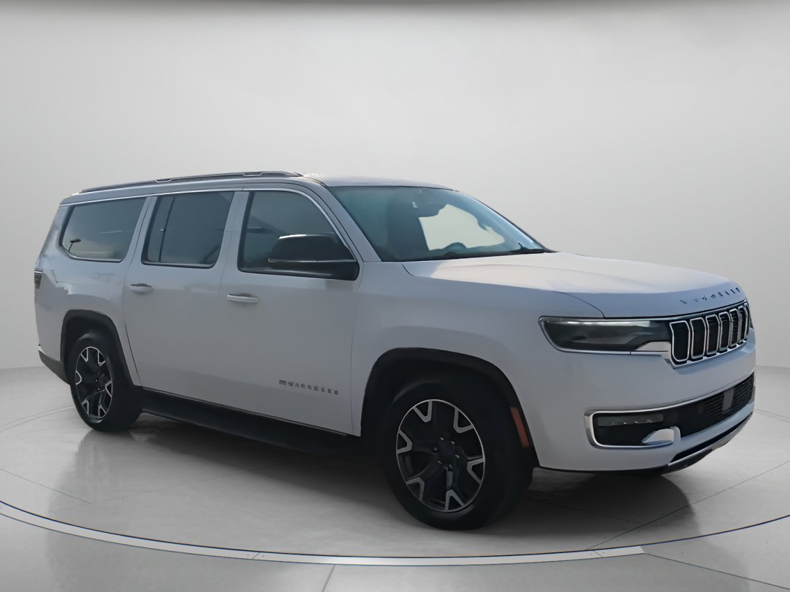 Used 2023 Jeep Wagoneer L Series III w/ Preferred Equipment Group image 34