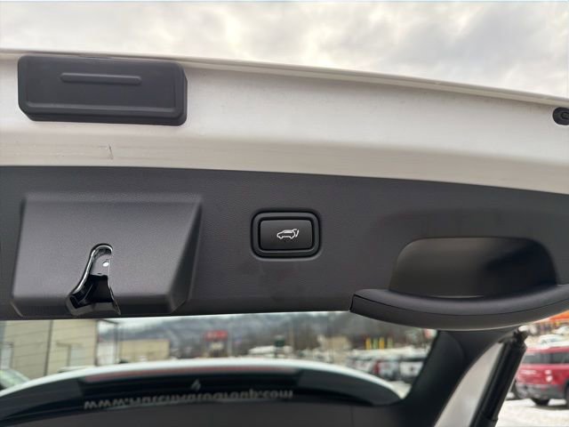 Used 2025 Hyundai Tucson Blue image 14