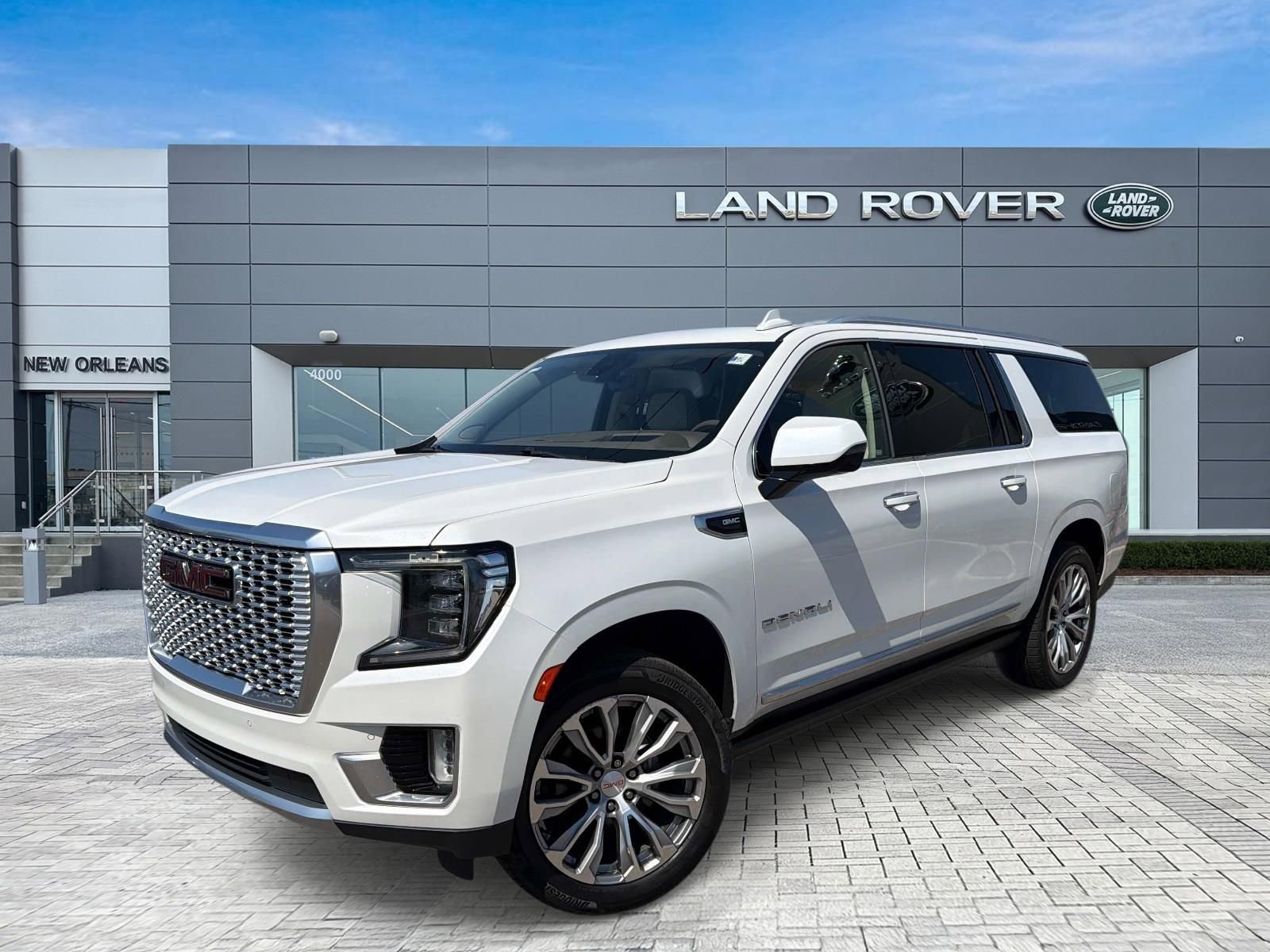 Used 2021 GMC Yukon XL Denali w/ Denali Ultimate Package
