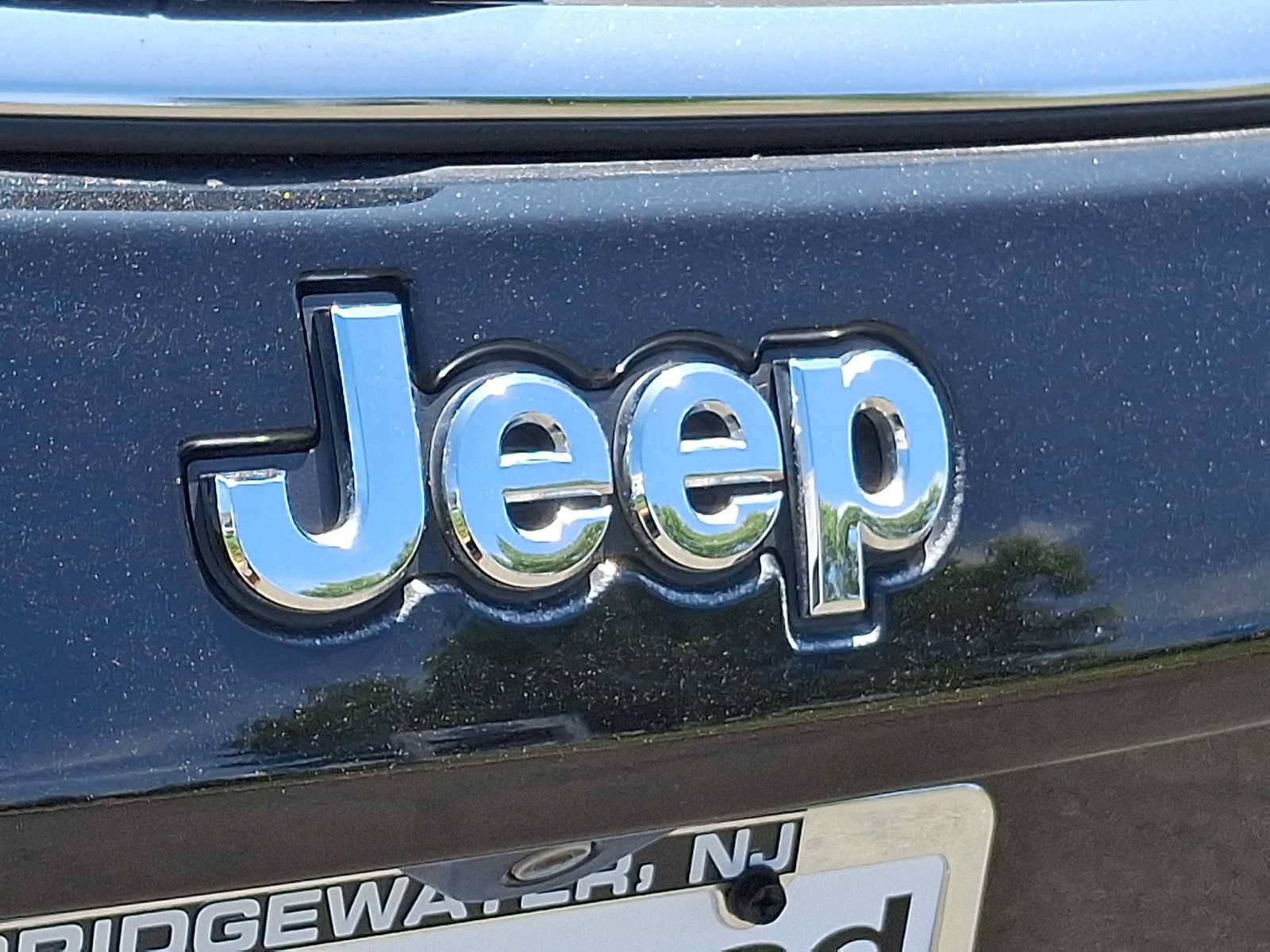 Used 2020 Jeep Compass Latitude w/ Popular Equipment Group AWD/4WD image 29