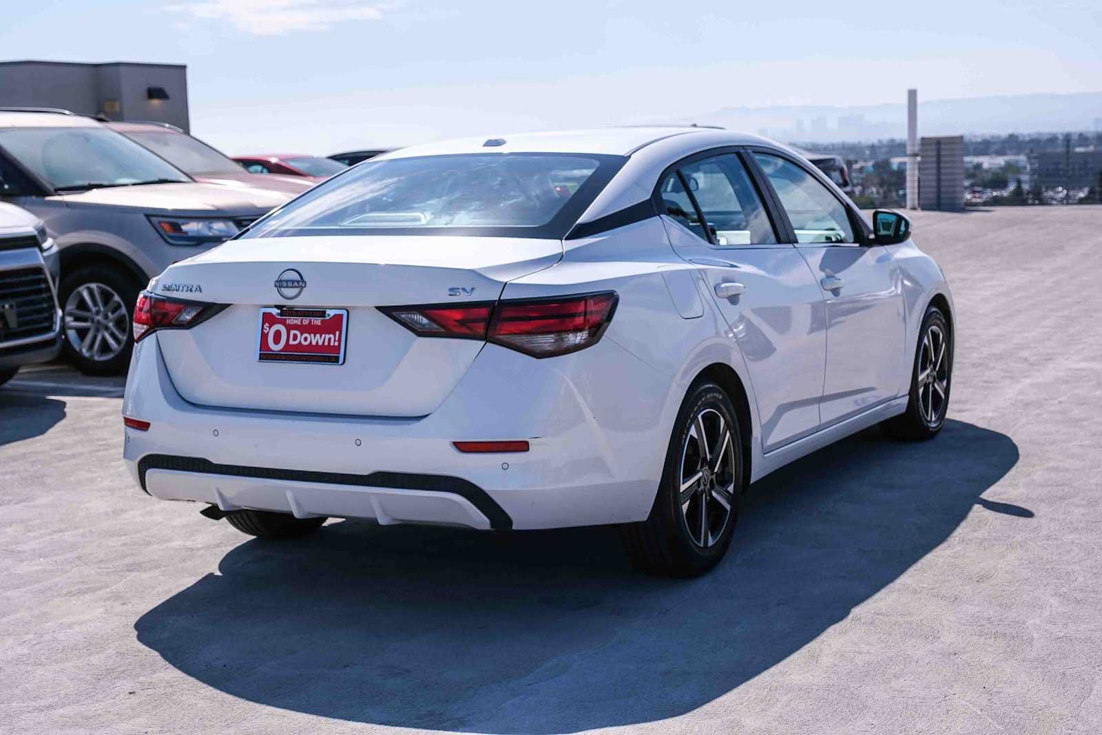 Used 2024 Nissan Sentra SV FWD image 4