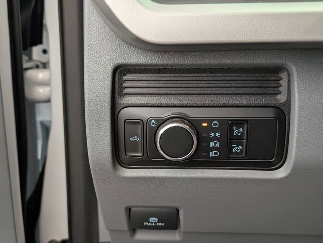 Certified 2025 Ford F350 XL AWD/4WD image 28