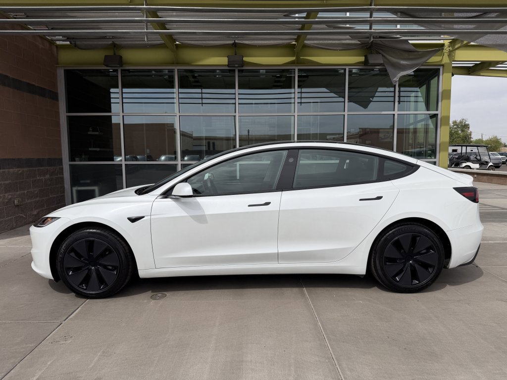Used 2025 Tesla Model 3 Long Range RWD image 7