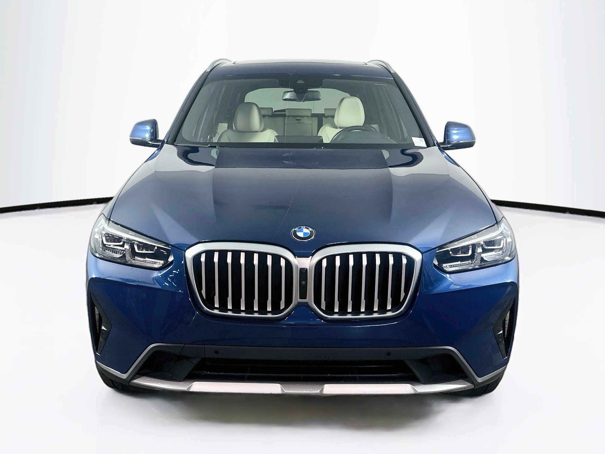Used 2024 BMW X3 sDrive30i w/ Convenience Package RWD image 2