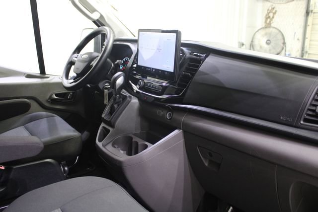 Used 2023 Ford Transit 350 XLT RWD image 17