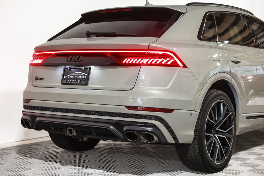 Used 2021 Audi SQ8 Prestige AWD/4WD image 9
