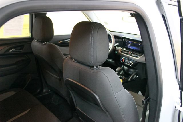 Certified 2025 Chevrolet TrailBlazer LT AWD/4WD image 10
