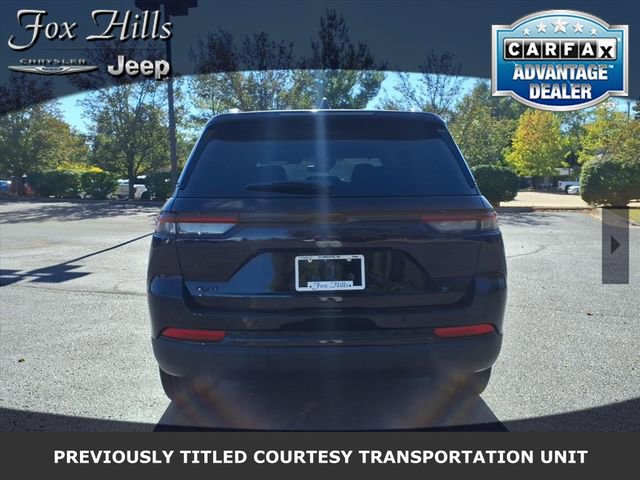 New 2025 Jeep Grand Cherokee Limited w/ Black Appearance Package image 7