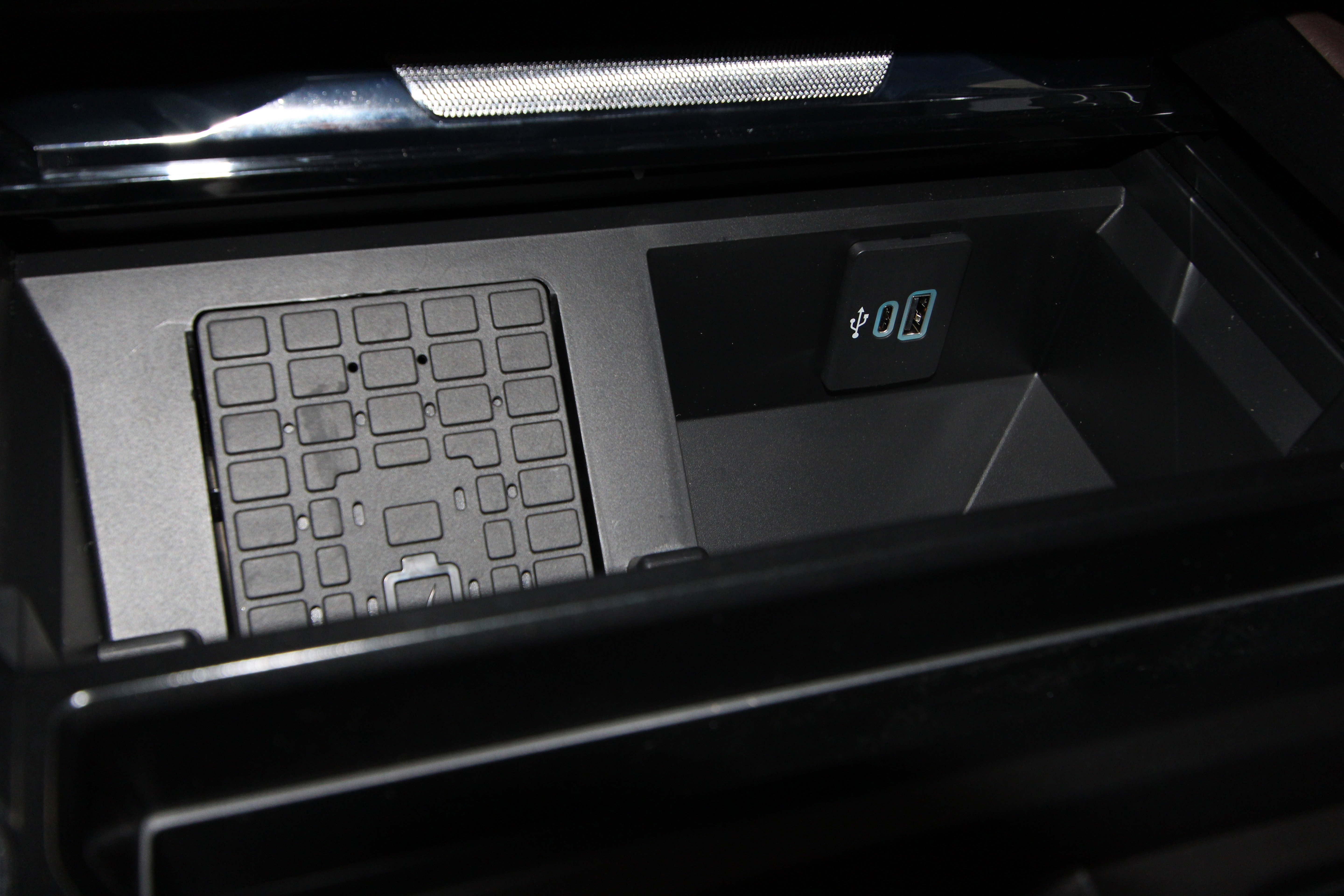 New 2025 Ford F350 King Ranch image 19