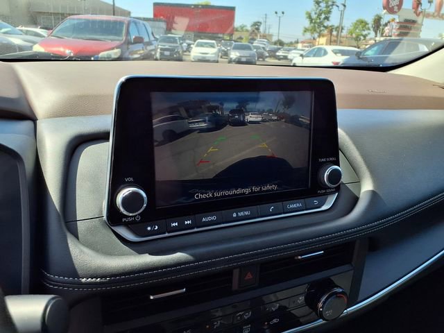 Used 2023 Nissan Rogue S image 20