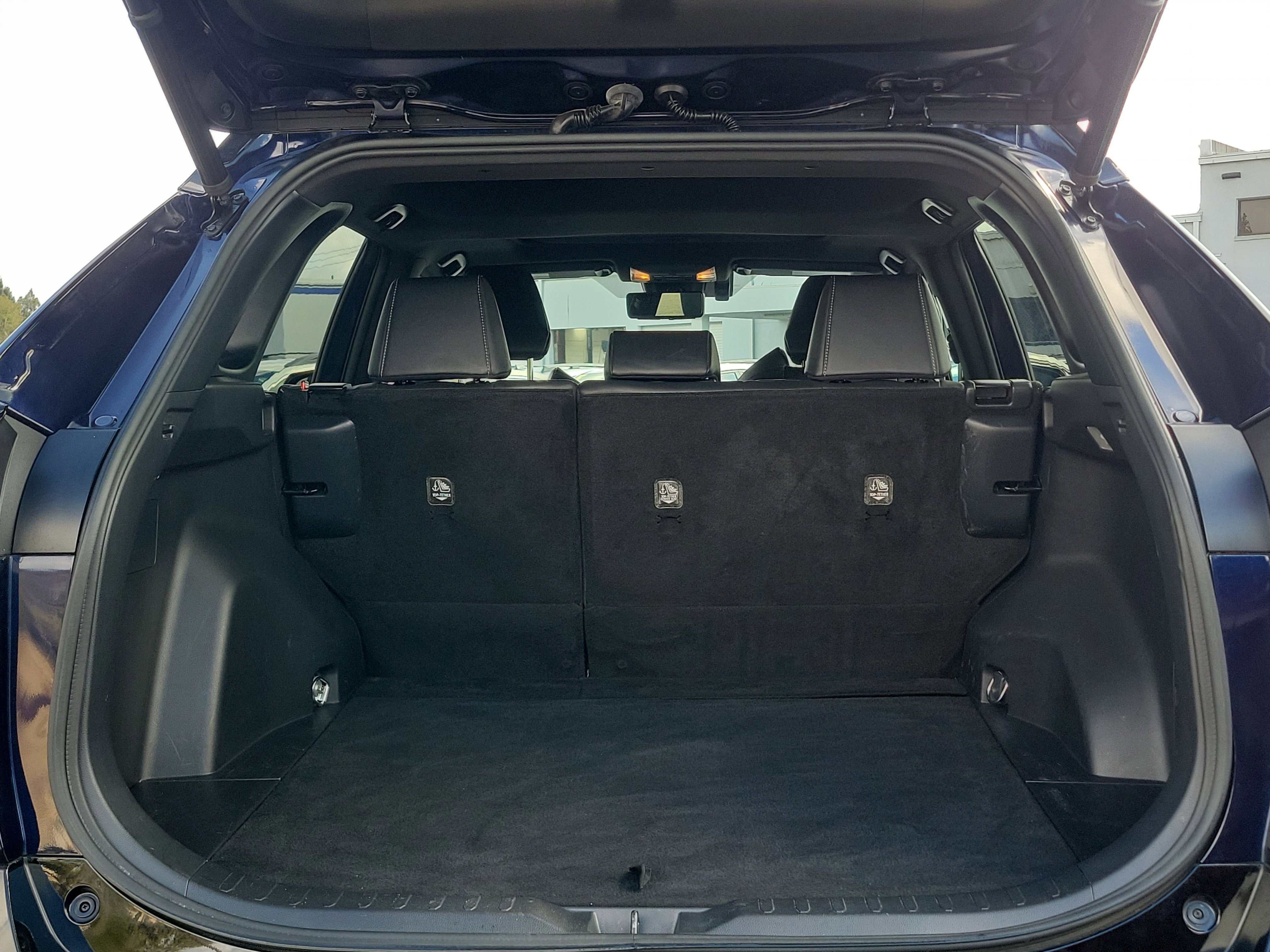 Used 2019 Toyota RAV4 XSE w/ XSE Weather Package image 12