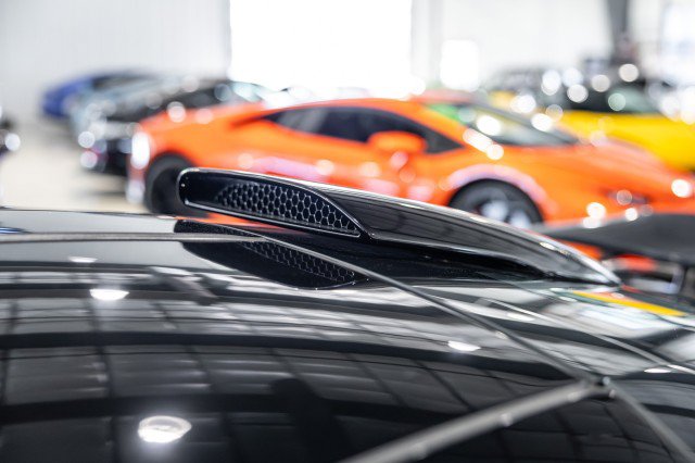 Used 2021 McLaren 720S Performance RWD image 27