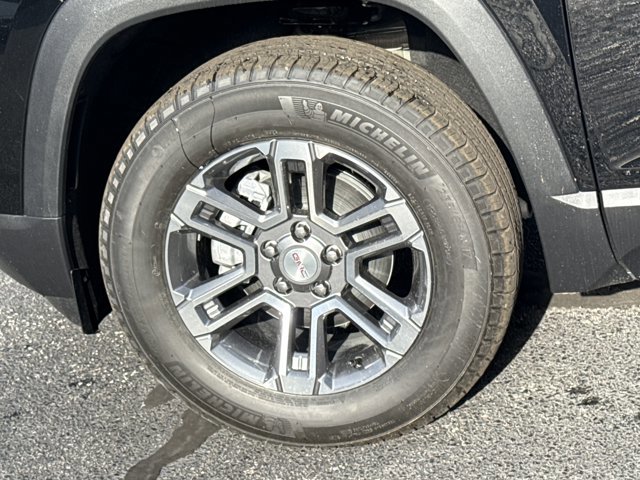 New 2026 GMC Terrain Elevation w/ Technology Package II AWD/4WD image 16