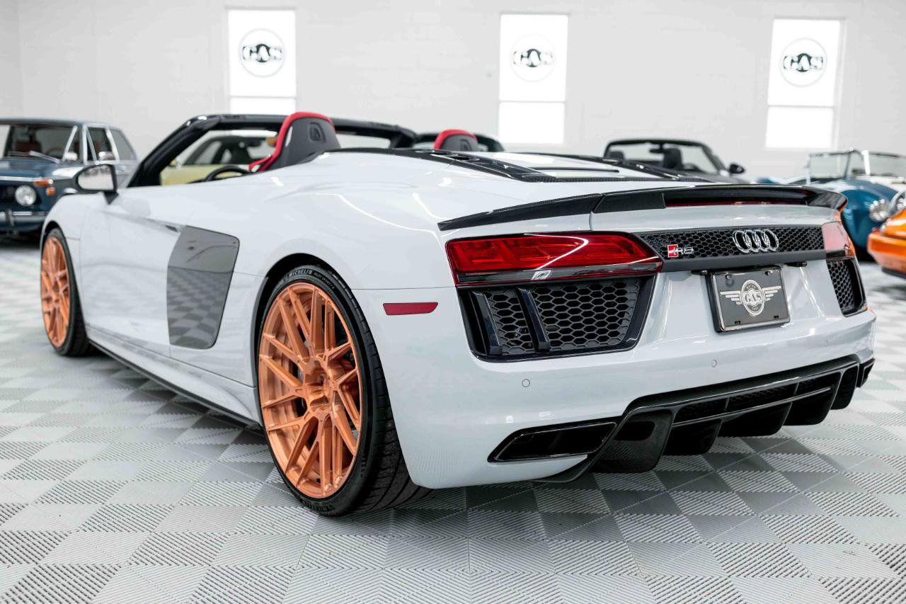 Used 2018 Audi R8 V10 plus image 9