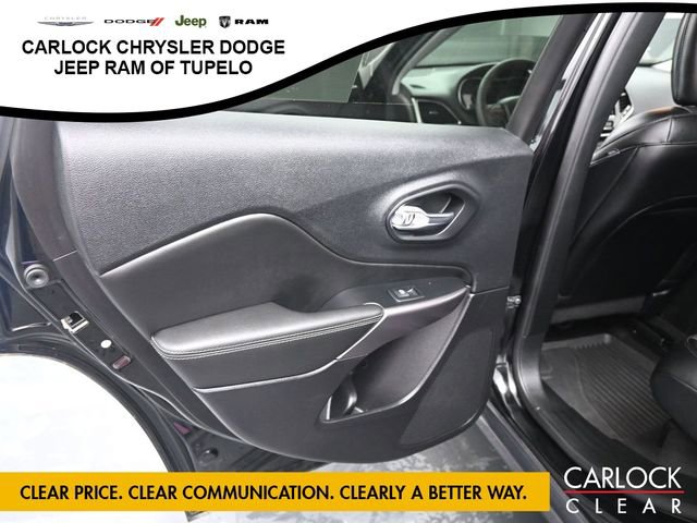 Used 2022 Jeep Cherokee Limited w/ Elite Package AWD/4WD image 25