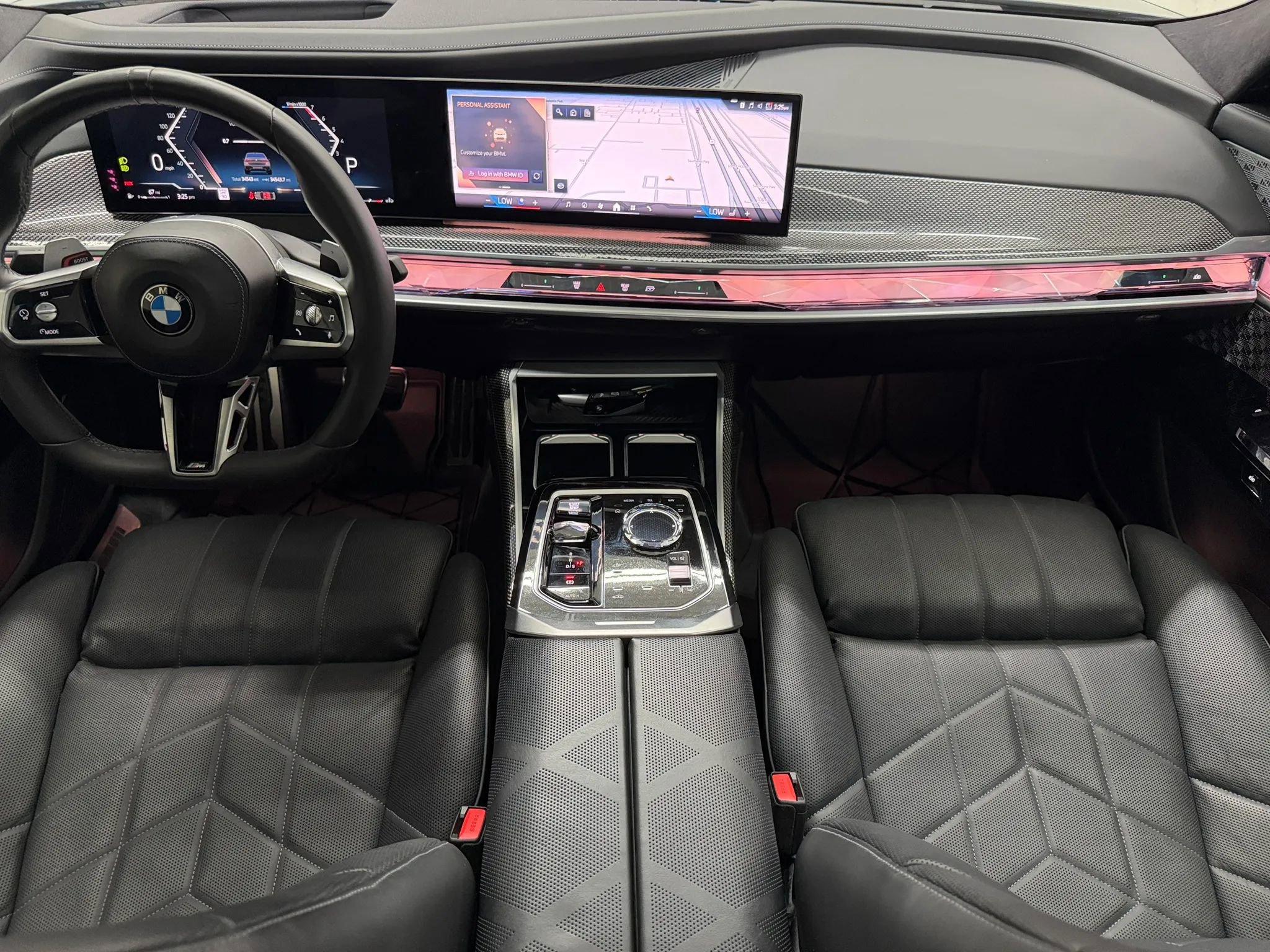 Used 2024 BMW 760i xDrive AWD/4WD image 2