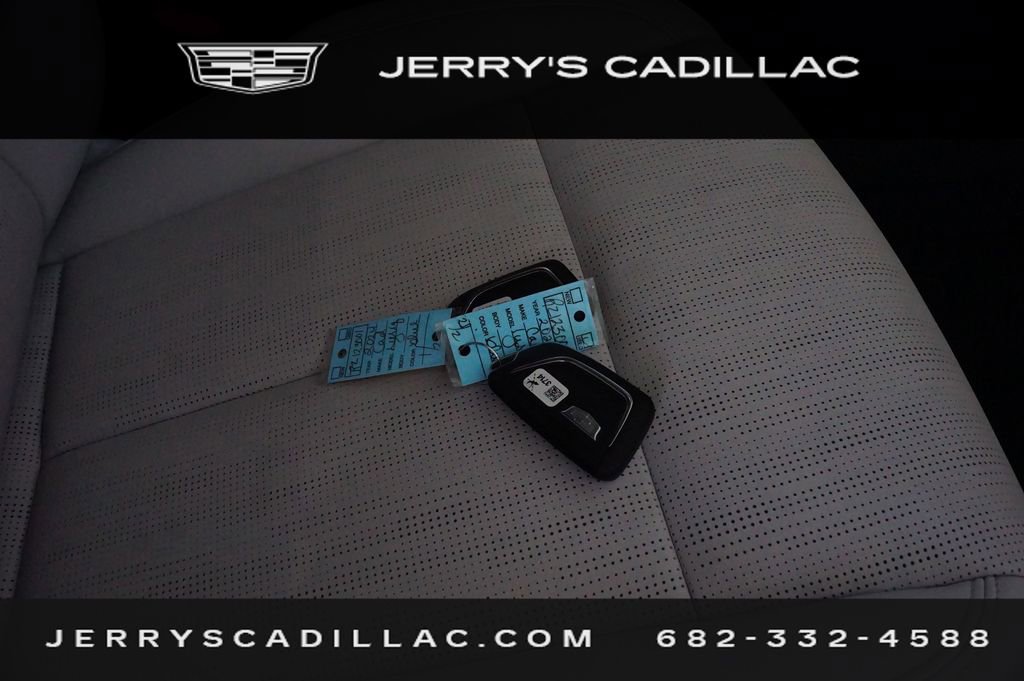 Used 2024 Cadillac Lyriq Sport image 28