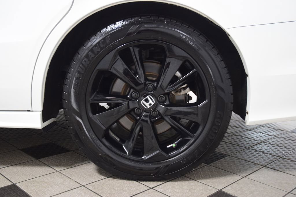 Used 2023 Honda Odyssey Sport image 26