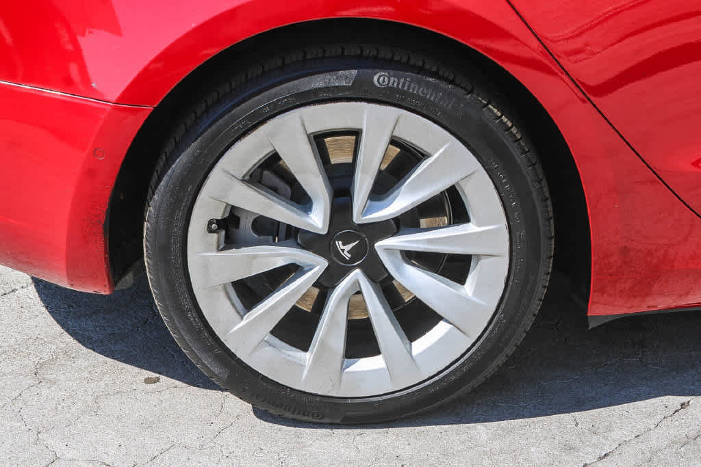 Used 2021 Tesla Model 3 Standard Range Plus RWD image 8