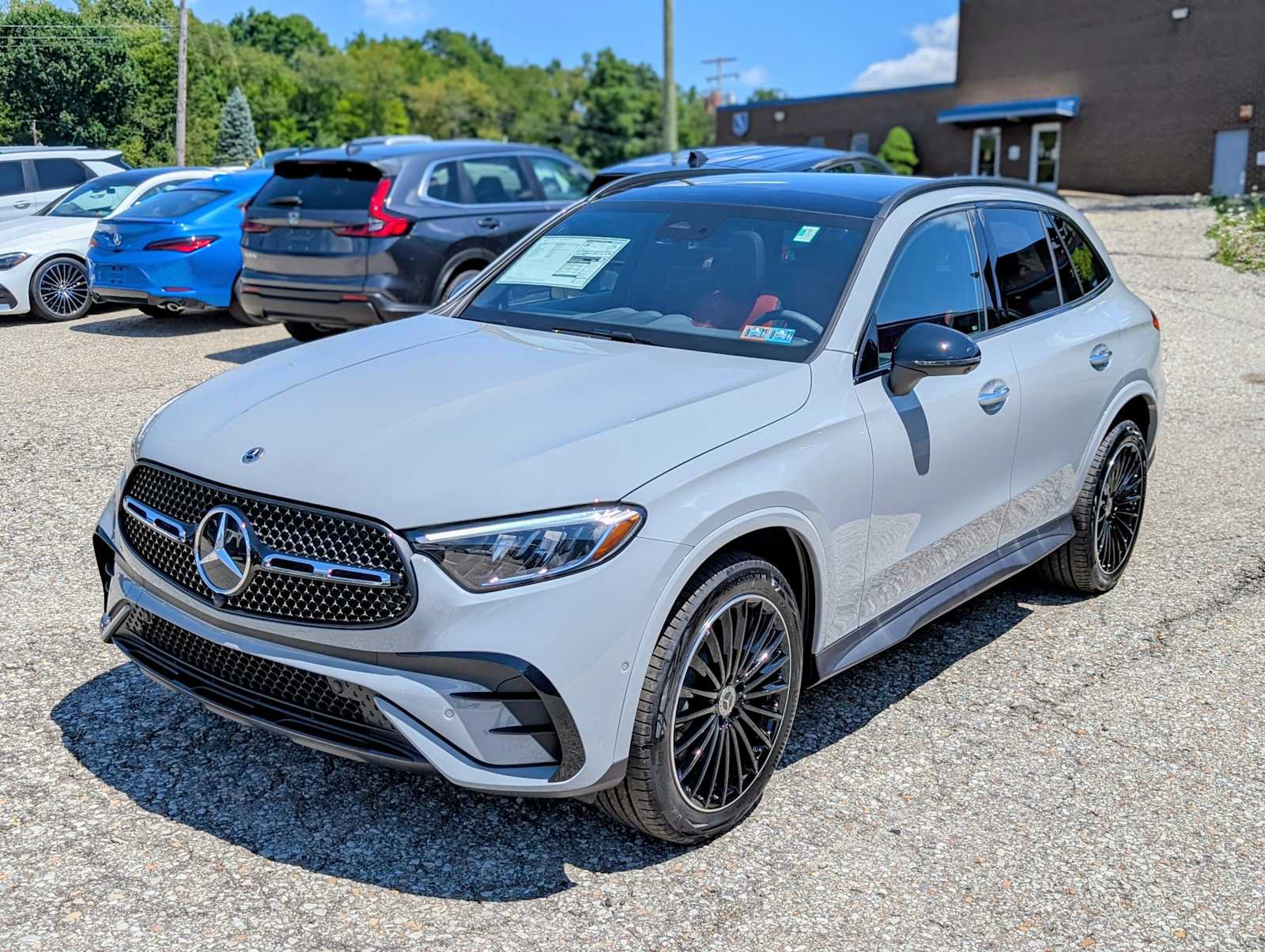 New 2026 Mercedes-Benz GLC 300 4MATIC image 1