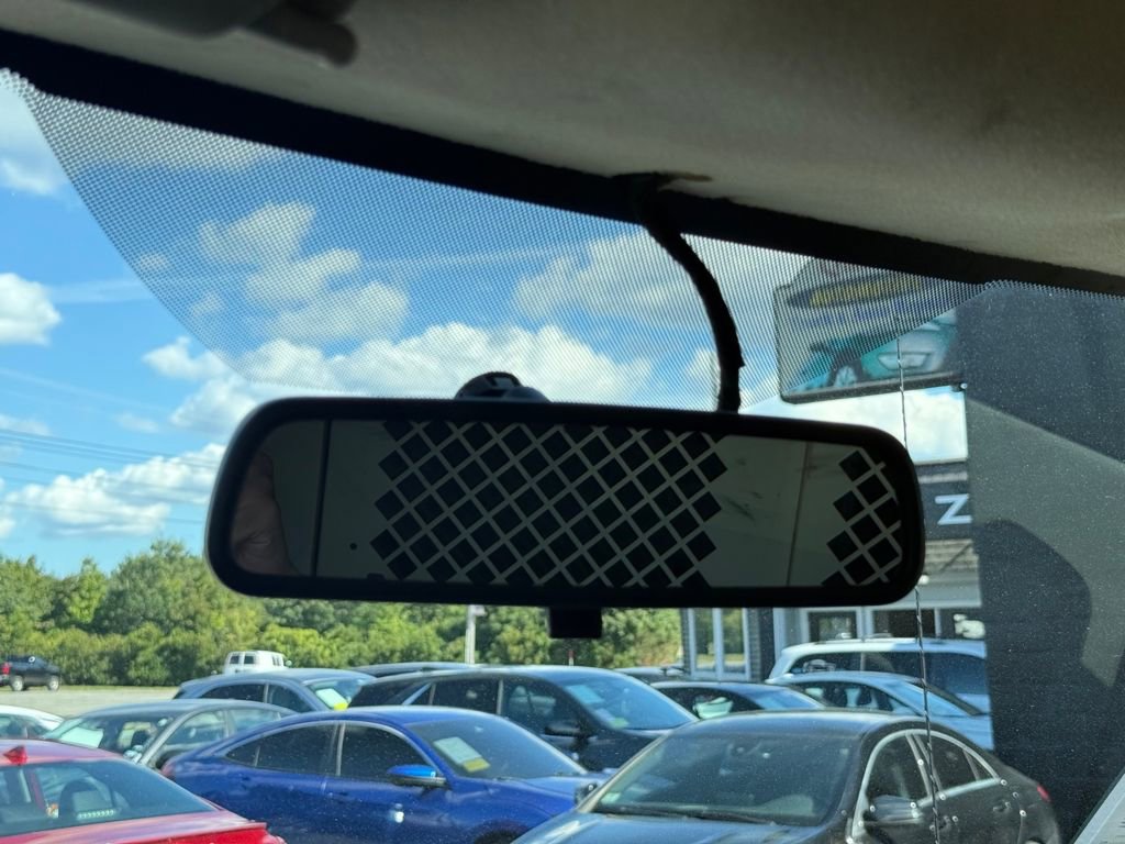 Used 2024 Chevrolet Express 2500 w/ Driver Convenience Package image 25