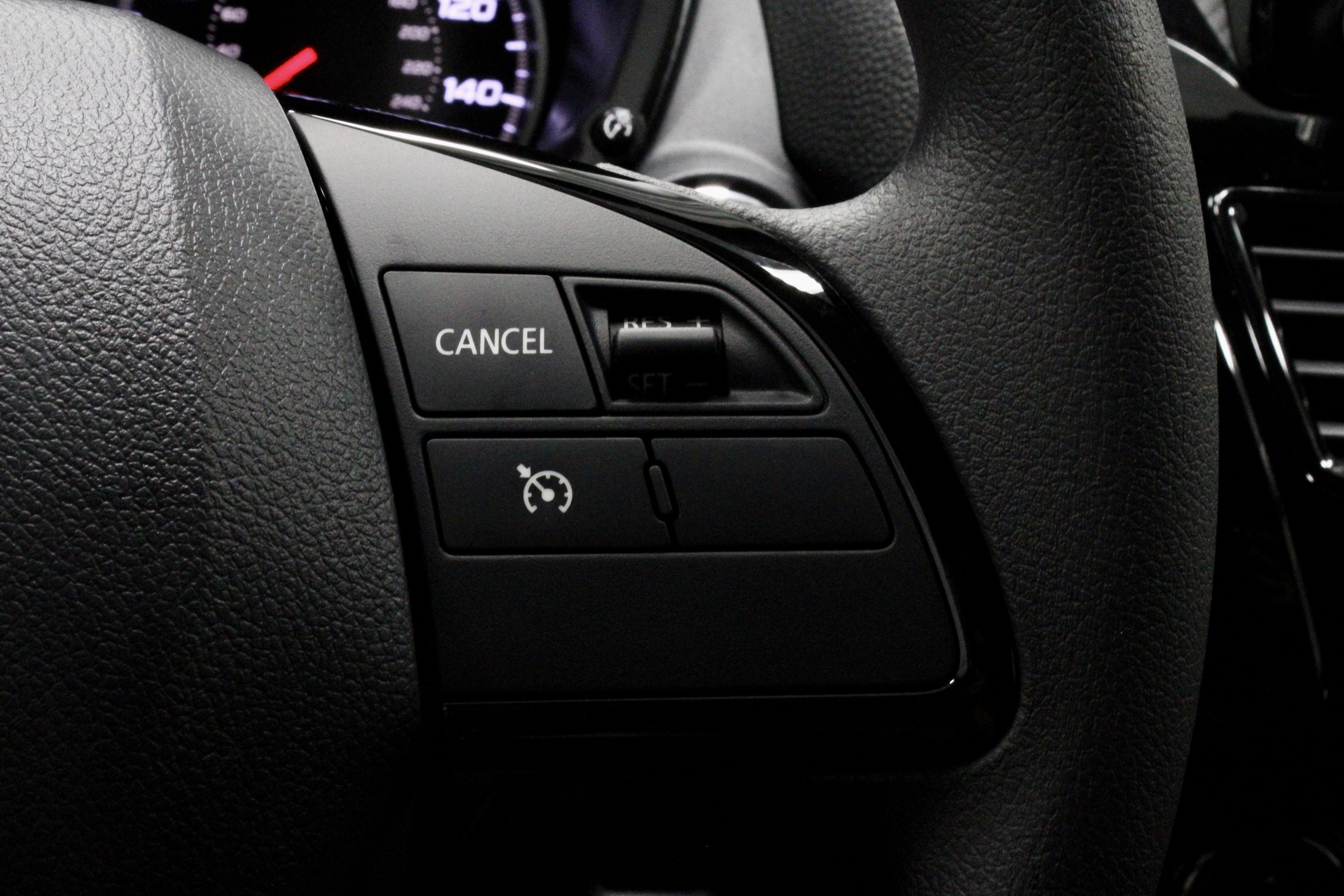 New 2025 Mitsubishi Eclipse Cross LE image 21