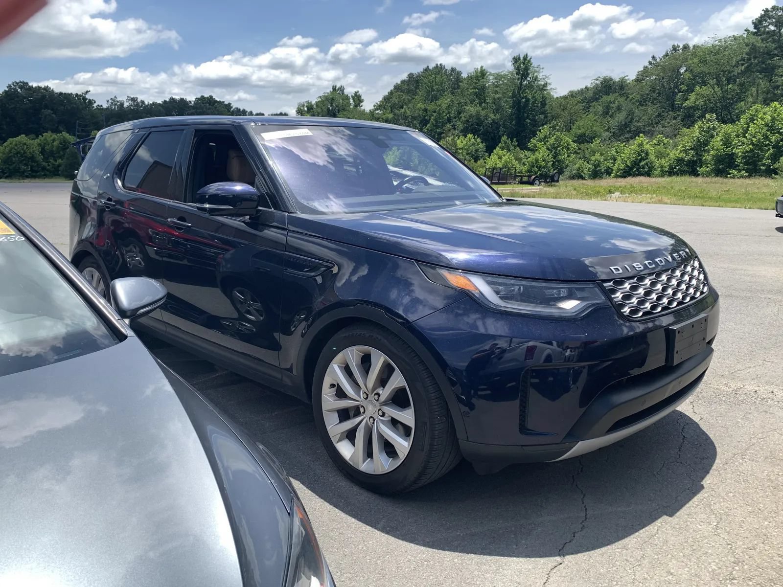 Used 2022 Land Rover Discovery S AWD/4WD image 1