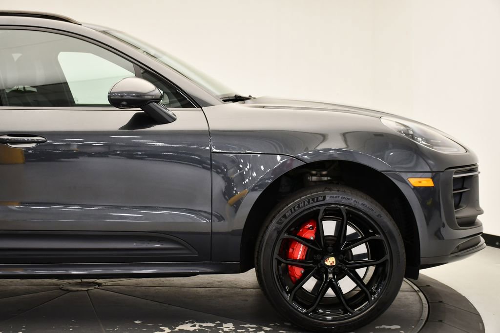 Certified 2024 Porsche Macan GTS image 15