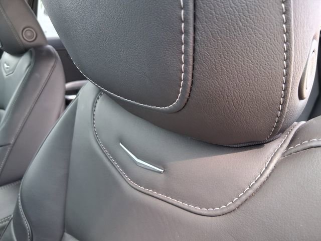 Used 2025 Cadillac XT4 Premium Luxury w/ LPO, Floor Liner Package FWD image 22