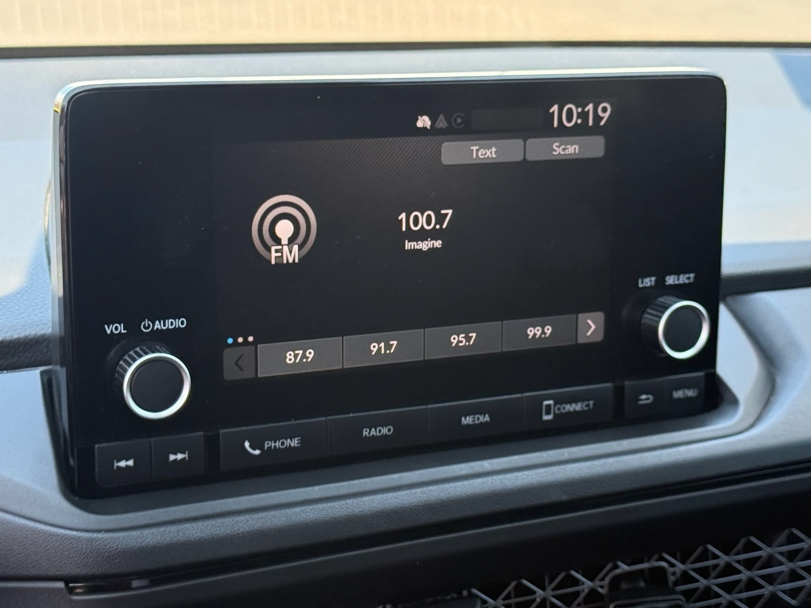 Used 2025 Honda Accord LX image 20