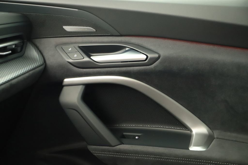 New 2026 Audi SQ5 Premium Plus image 32