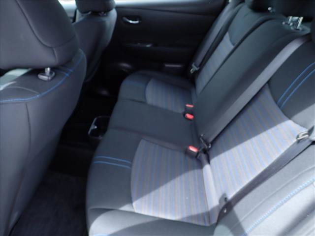 Used 2025 Nissan Leaf S FWD image 9
