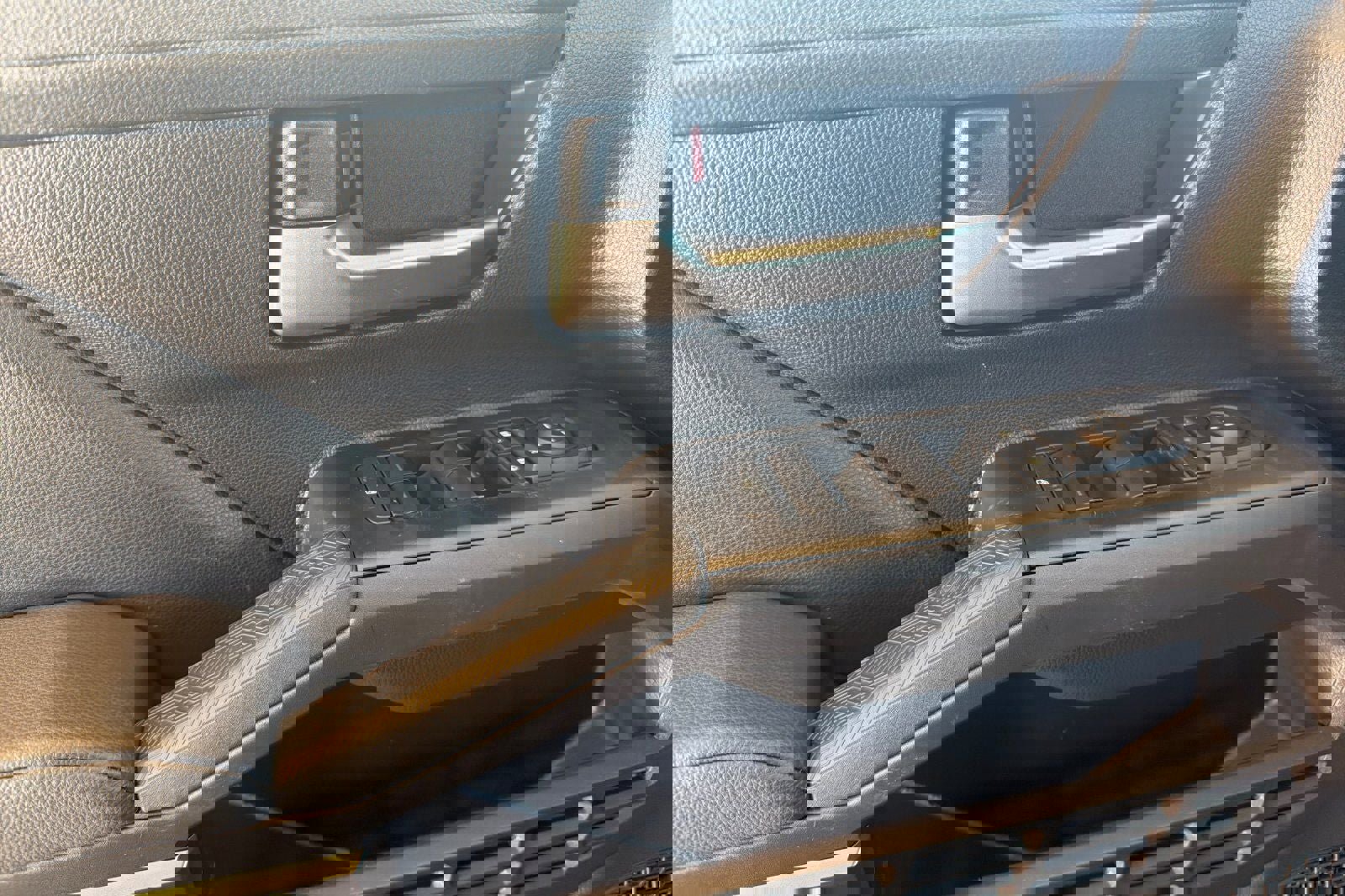 New 2025 Toyota Tacoma TRD Off-Road image 12